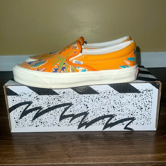 Vans Orange Tropical Print Slip-On Sneakers - Picture 2 of 3